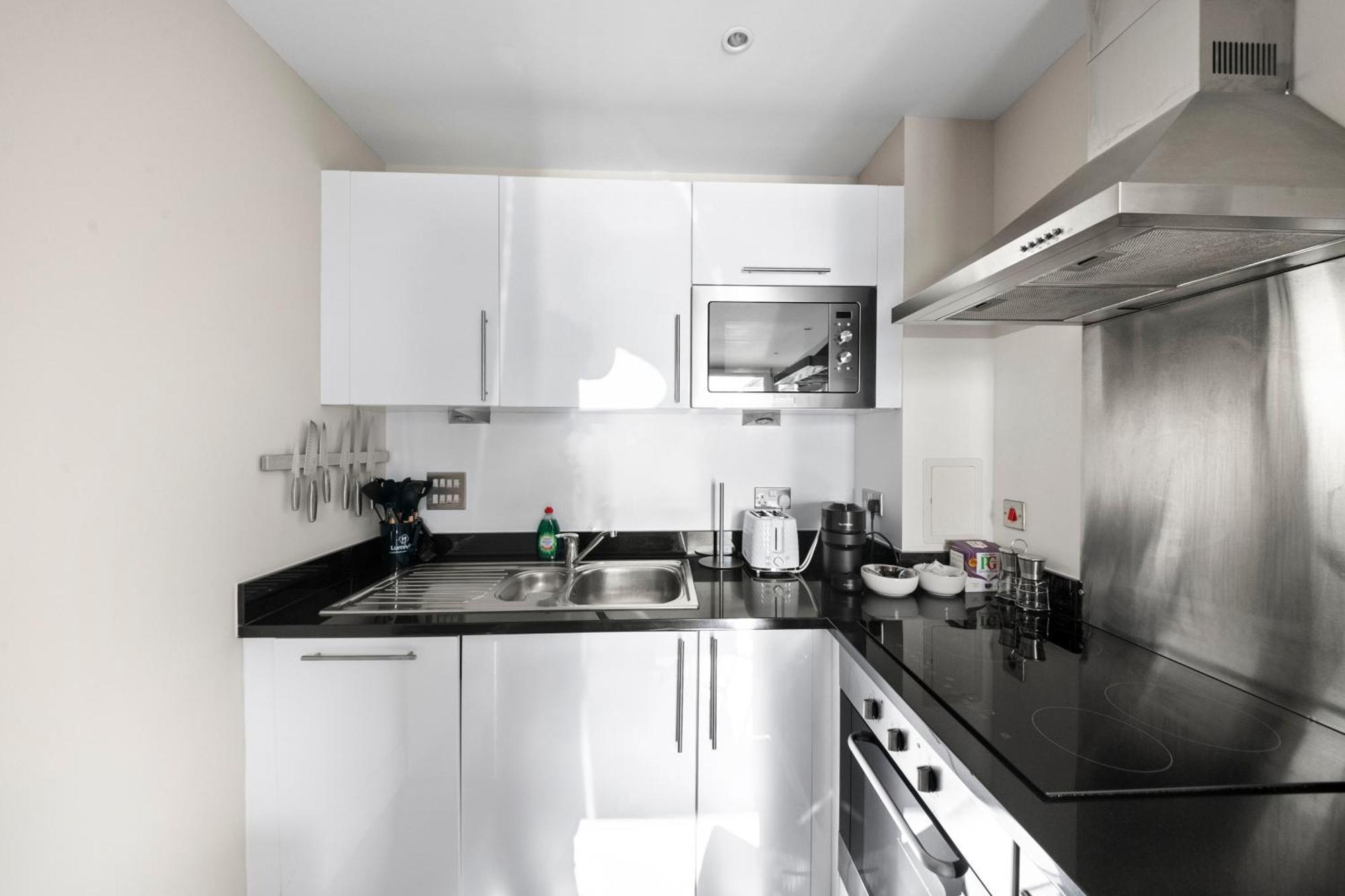 Londwell, Canary Wharf Skyline Balcony Suite Лондон Екстер'єр фото