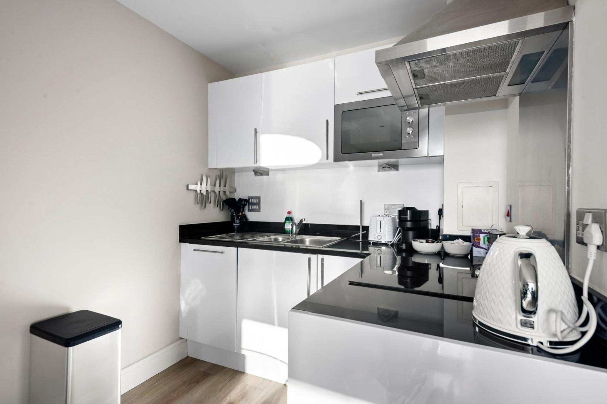 Londwell, Canary Wharf Skyline Balcony Suite Лондон Екстер'єр фото
